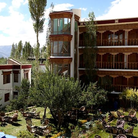 Hotel Royal Palace - Leh Exterior photo