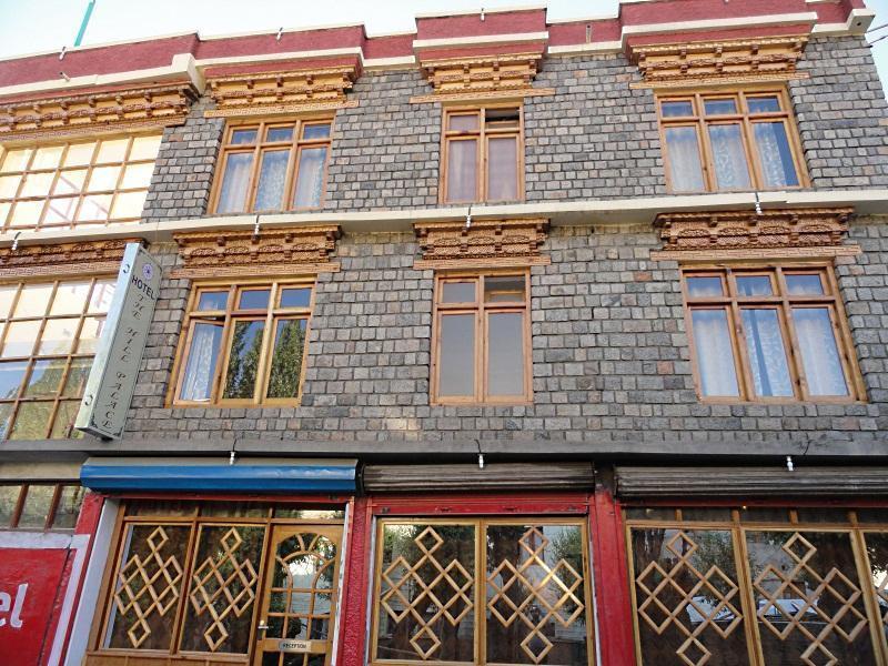 Hotel Royal Palace - Leh Exterior photo